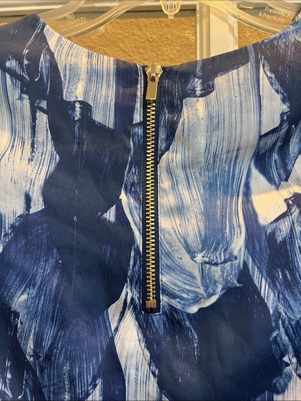 H&M Navy and White Brushstroke Short Sleeve Blouse - Picture 4 of 6